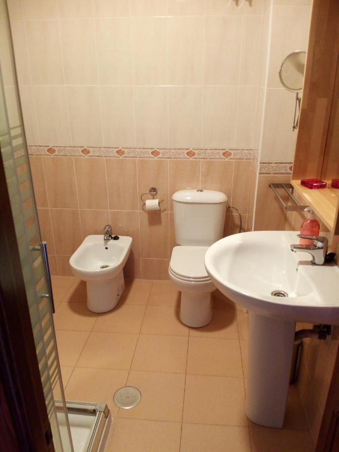 Albergue De Peregrinos La Espiral فينيستيري المظهر الخارجي الصورة
